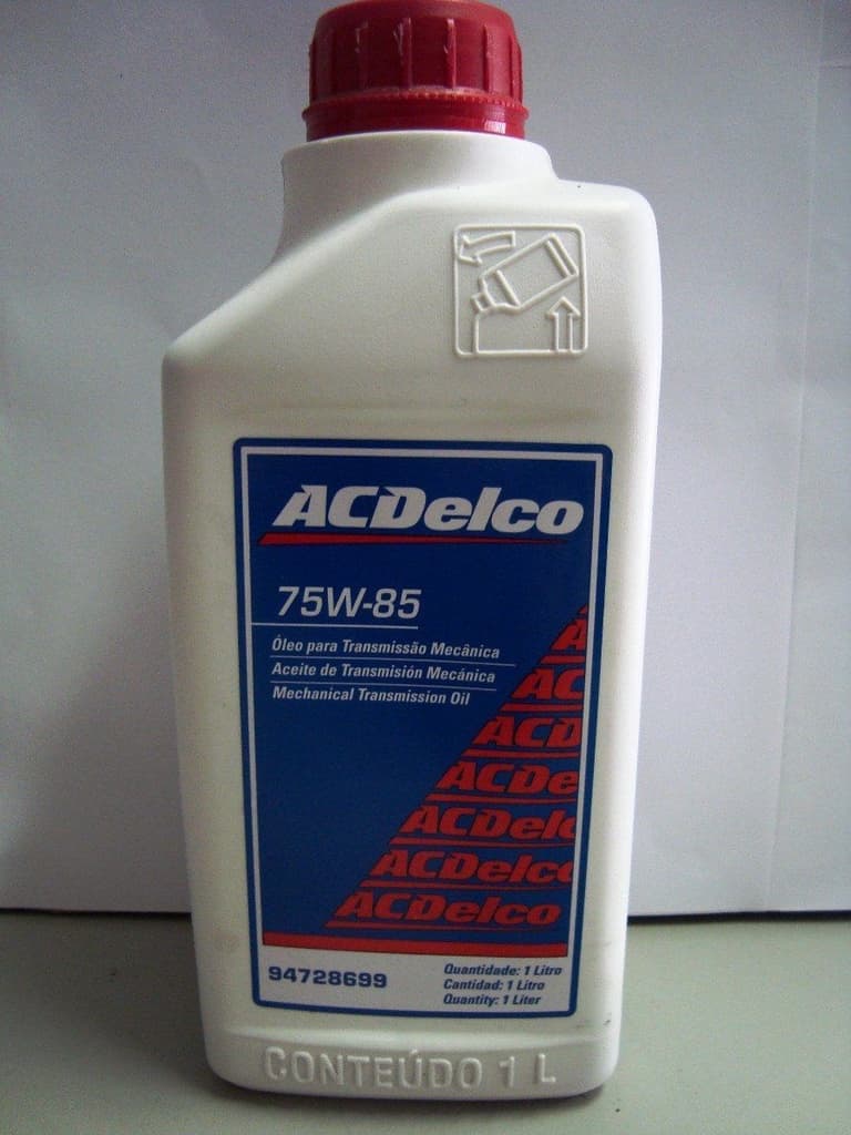 OLEO CAMBIO LT / 75W85 / Alguns mecânicos substituem pelo 75W80 ou 75W90 em certas ocasiões para evitar riscos e problemas